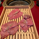 焼肉 綾小路 - 