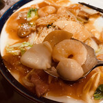 龍天楼 - 貴重な具材に糸目はつけない