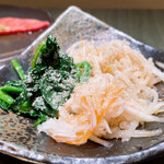 焼肉 加茂川 - ナムル(550円)  大根のナムルが美味しかった♡