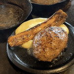 PE LONCHO - 自家製カイザーベーコンをトッピングサイズで