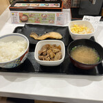 Yoshinoya - 