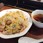 魏飯吉堂 京都タワーサンド店 - 五目炒飯（650円）