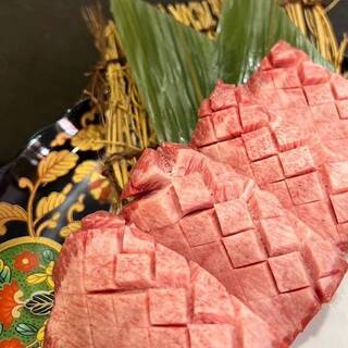 Enjoy the high-quality Yakiniku (Grilled meat) recommended by the manager who has been involved in Yakiniku (Grilled meat) for over 15 years.