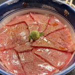 Kumagera - 和牛ローストビーフ丼　2100円