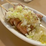 もつ焼き ウッチャン 新宿思い出横丁 - 