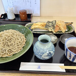 Teuchi Soba Bakkaku - 