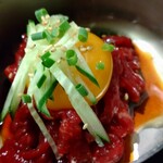 やきにくホルモン 幸心 - 幻のユッケ