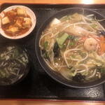 新星飯店 - 五目焼きそばセット 750円税込