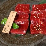 やきにくホルモン 幸心 - とろける赤身ロース