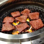 やきにくホルモン 幸心 - 和牛イチボ