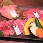 Yakiniku Kan - 赤身3種