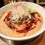 カメゾウ - 担々麺(780円)