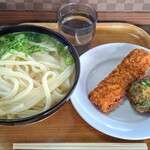 山越うどん - かまあげかけ(3玉)、イカフライ、ジャガイモの天ぷら
