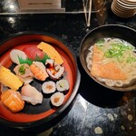 越前寿司 - 令和5年1月 ランチタイム
            寿司定食 1000円
            にぎり9貫、細巻き3貫、うどん