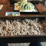 Sobadokorosambikubou - 坊板蕎麦　噛み込むと蕎麦本来の味　塩だけで最初食べる同僚もいました