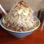 ラーメン富士丸 - ラーメン（麺かため・麺少な目、野菜マシマシ）