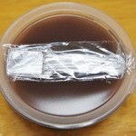 芳林堂 - 「水ようかん」蓋を取った状態です（2013/6/9UP）