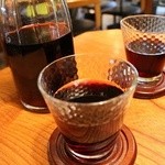 馬来西亜マレー - ハウスワイン赤800ml 1600円