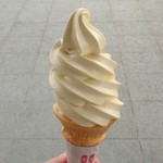 南郷の湯 - ソフトクリーム（250円）