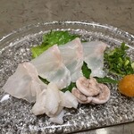 京料理うえの - クエの薄造り