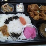 唐揚げ100% - 料理写真:ど～んと唐揚げ弁当