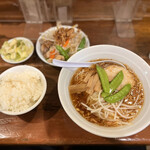 かおたんラーメンえんとつ屋 南青山店 - ラーメン＋Aセット