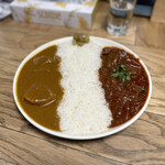 Budouya - ダブル（チキンカリー / ナストマトカリー）1,000円