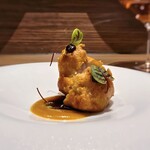 アマラントス - ベニエされたリードヴォーは熱々、ホクホク、じゅわじゅわで美味しいです。