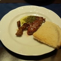 エトワール - ピタパンとチミチュリソースの牛肉