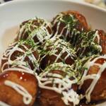 卓 - 揚げたこ焼きその２