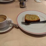 パリのワイン食堂 - 