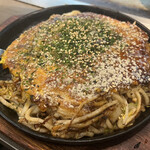 広島風お好み焼き れんが亭 - お好み焼き（うどん）