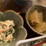 Kuragohan - この日のお惣菜は、小松菜の白和え、大根の煮物、