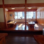 そば工房「源助さん」 - 小上がり席