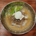 Aji ton - 冷麵