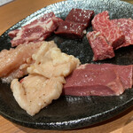 YAKINIKU BON'S - 