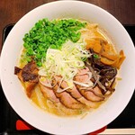 麺や 琥張玖 KOHAKU - 焦がし塩ラーメン チャーシュー増し