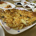 韓国料理 釜山 - バリバリモチモチのチヂミ