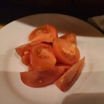 生ハムとワイン メッシタフランコ - フルーツトマト