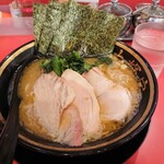 横浜家系ラーメン 大輝家 - デフォルトラーメン税込み７５０円