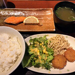 菜魚味や - ランチ 680円