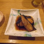 Ebizushi - 鰤の煮物