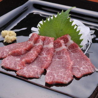 請以全新的風格享受馬肉！