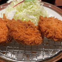 とんかつ まい泉 青山本店 - ヒレひとくちかつ定食 1100円。