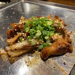 鉄板肉焼 まつもと本店 - 元祖シロ