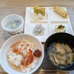 ホテル オーレ イン - お茶漬け＆納豆＆味噌汁＆おかず