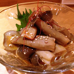 CHINA BISTRO imose - 丹波しめじの豆板醤和え