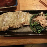 宝寿司分店 - カレイの煮付