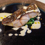 Restaurant Takashi Tanno par 長谷紫‐ゆかり - 