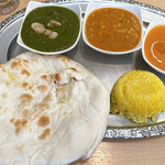 エスニック&インド料理 TANDOOR - 3色カレーセット